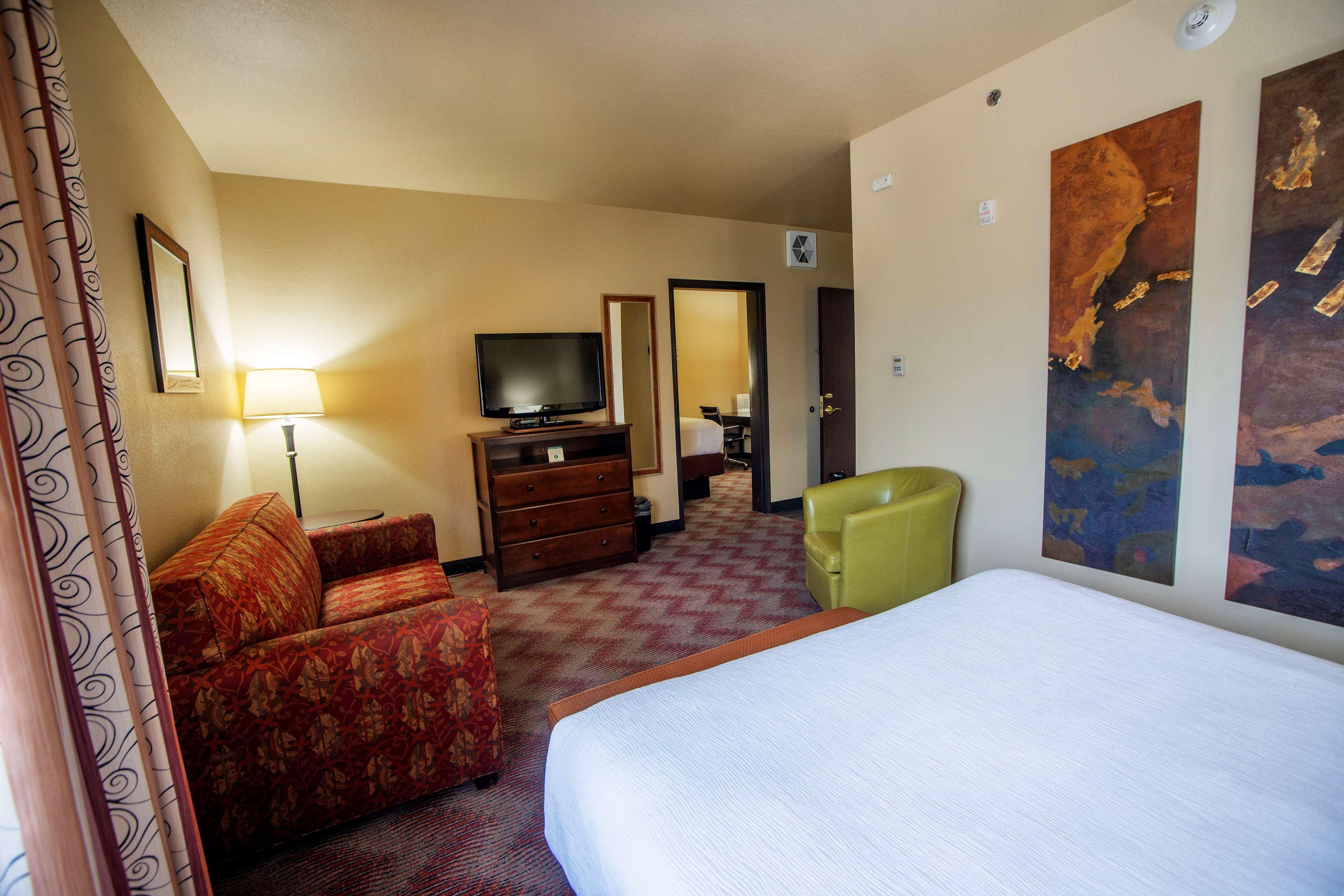 Best Western Plus Cimarron Hotel & Suites Stillwater Exterior foto