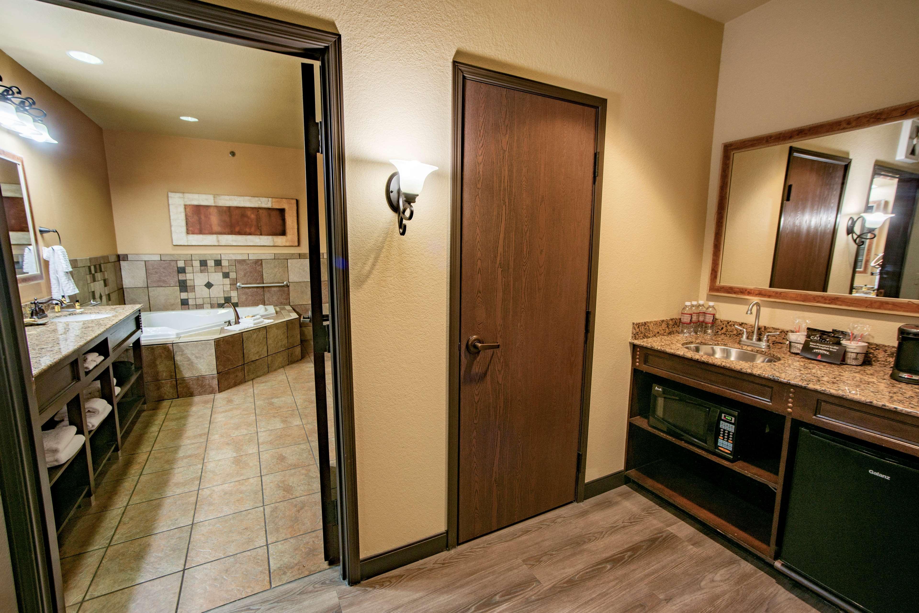 Best Western Plus Cimarron Hotel & Suites Stillwater Exterior foto