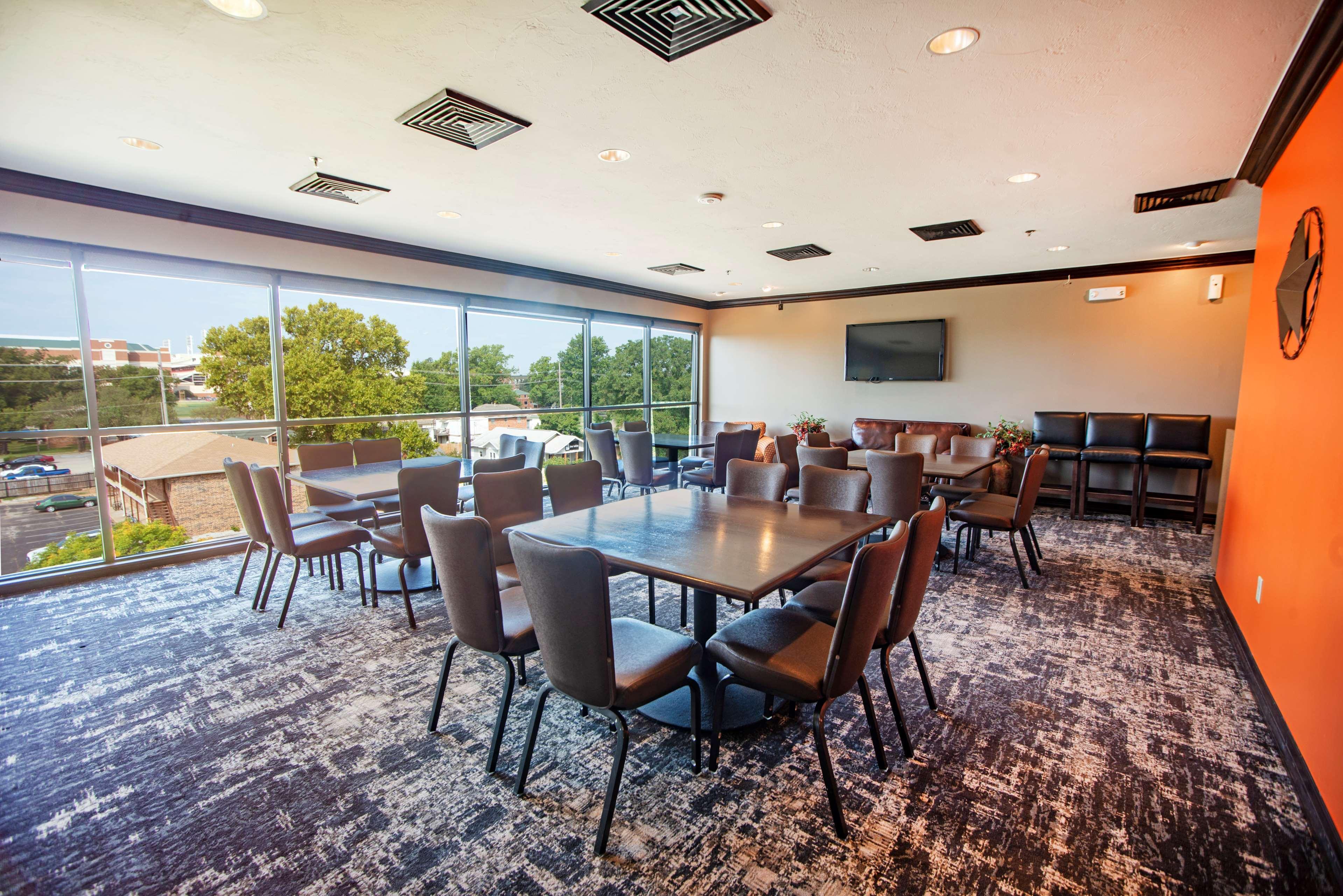 Best Western Plus Cimarron Hotel & Suites Stillwater Exterior foto